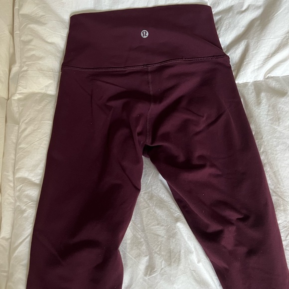 Lululemon Dark Red High Times Tight - size 4 - Picture 7 of 7